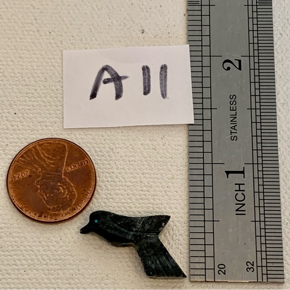 Zuni Style Bird Fetish Bead Drilled Stone Native American Mini Animal Carving 1”